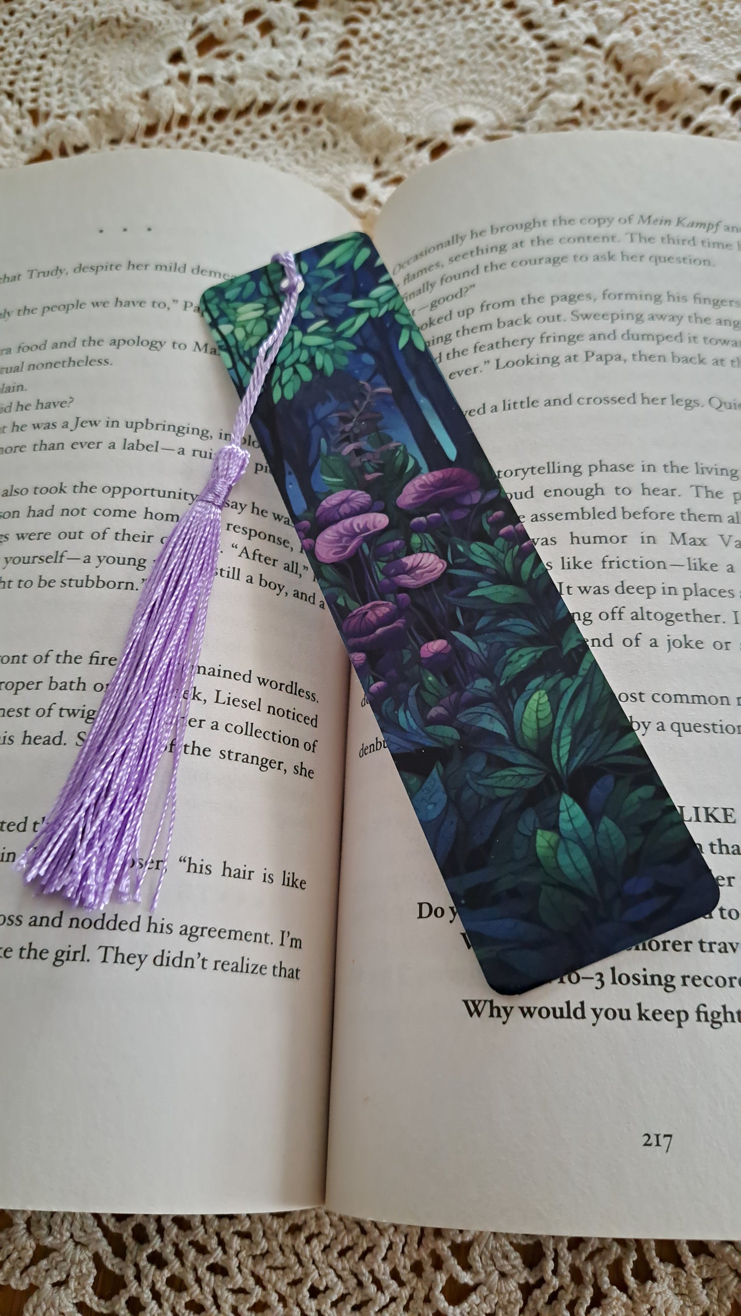 Metal Forest Foliage With Lavendar Tassel Bookmark