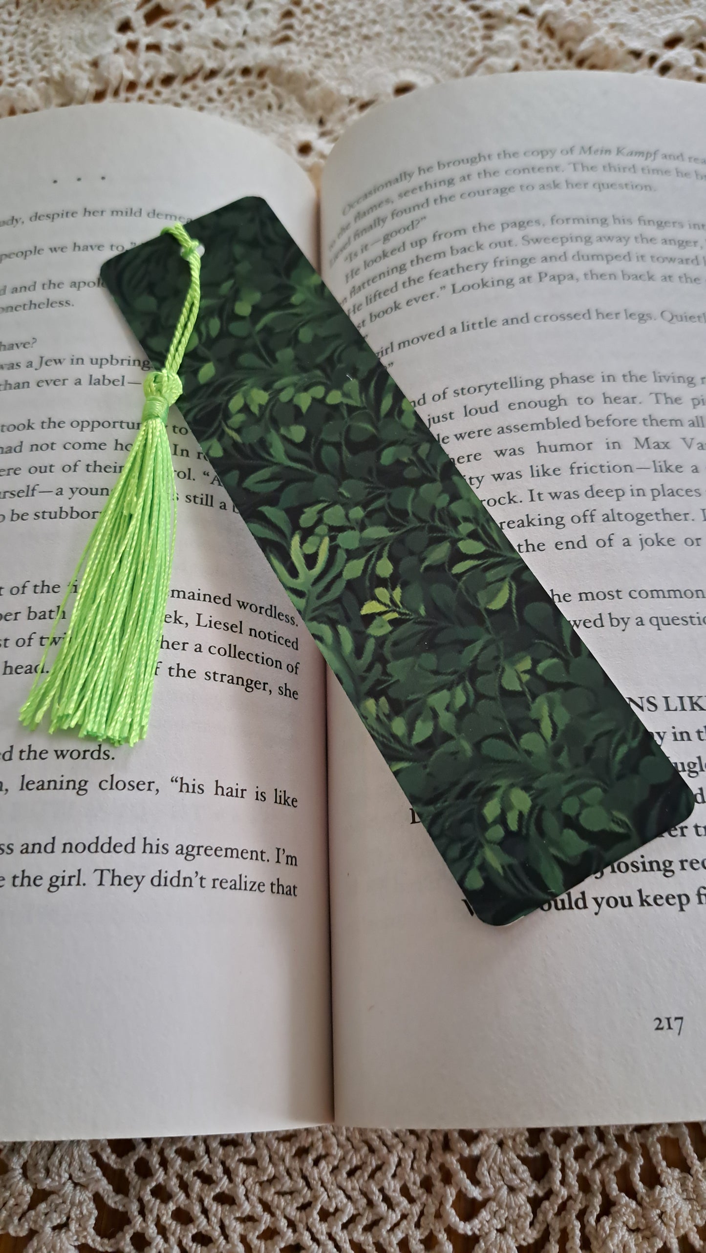 Metal Forest Foliage With Bright Green Tassel Bookmark