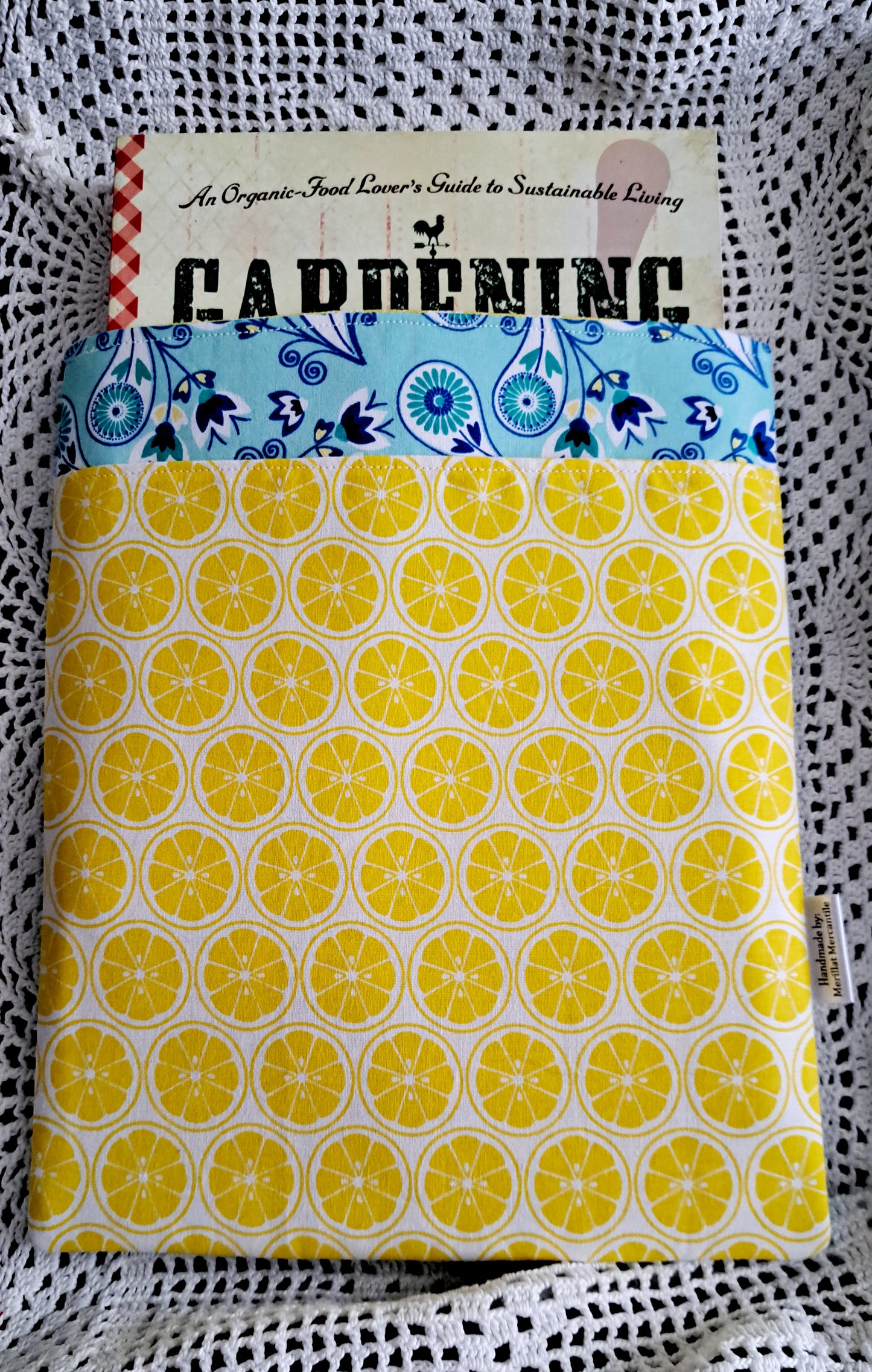 Kindle-Book-Tablet Sleeve White Lemons and Teal Floral