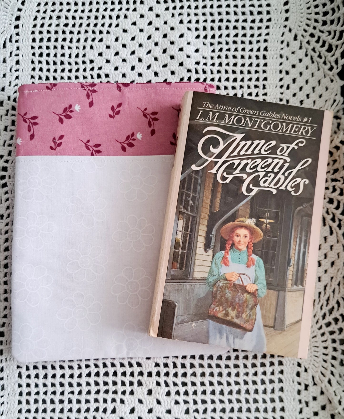 Kindle-Book-Tablet Sleeve Rose and Daisy with Dots