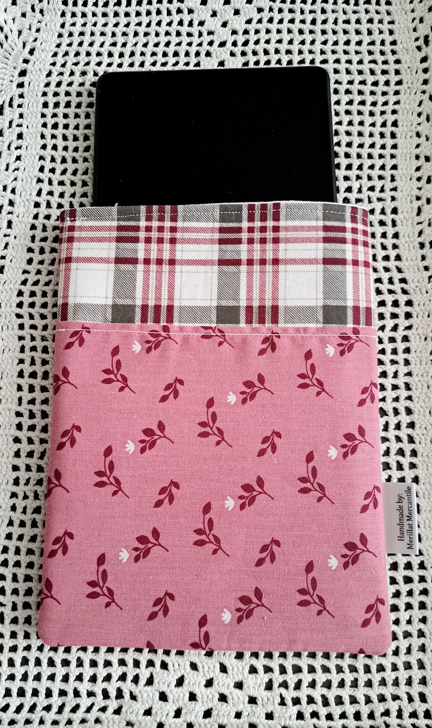 Kindle-Book-Tablet Sleeve Rose, Plaid and Daisy