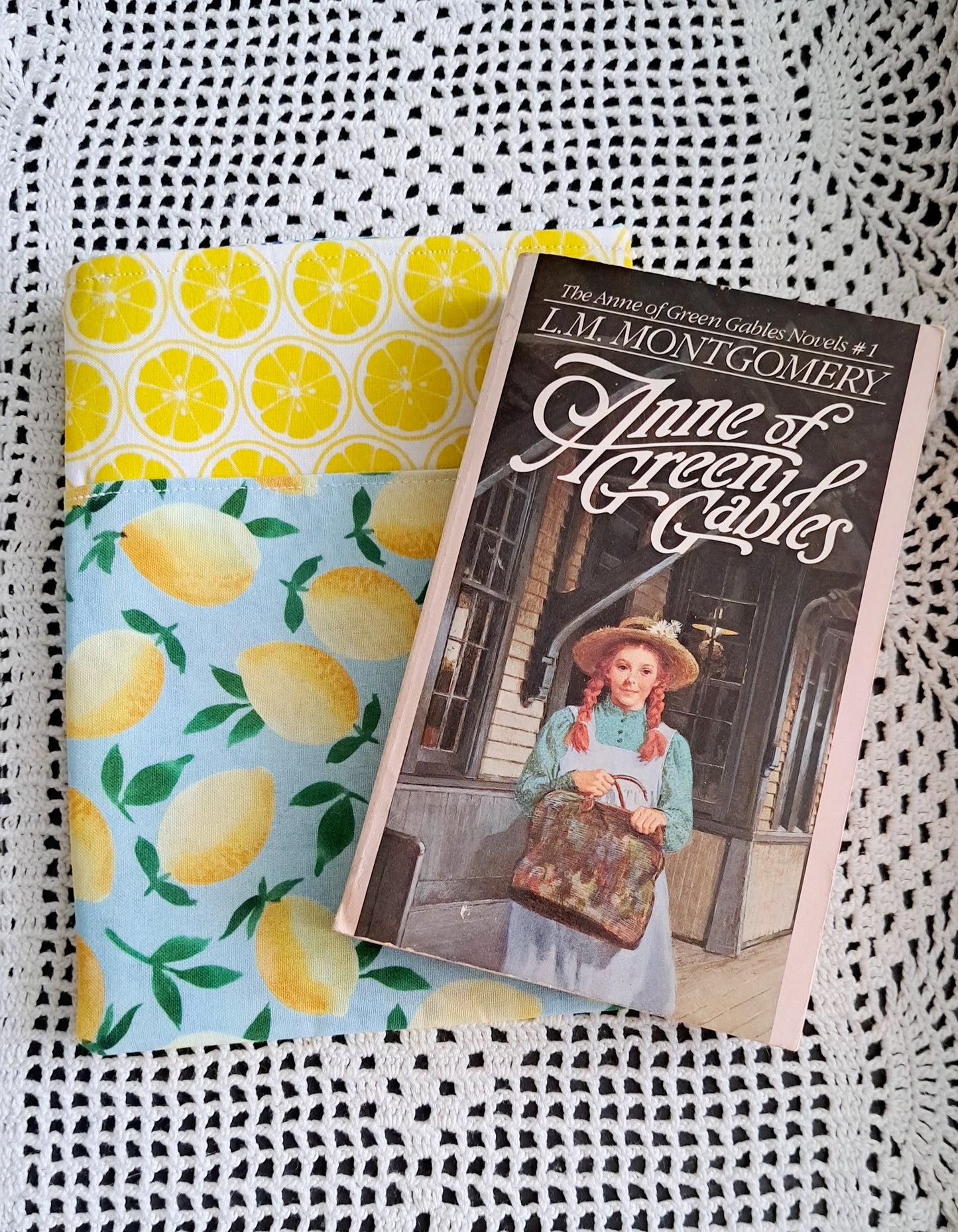 Kindle-Book-Tablet Sleeve Teal/White Lemons with Teal Floral