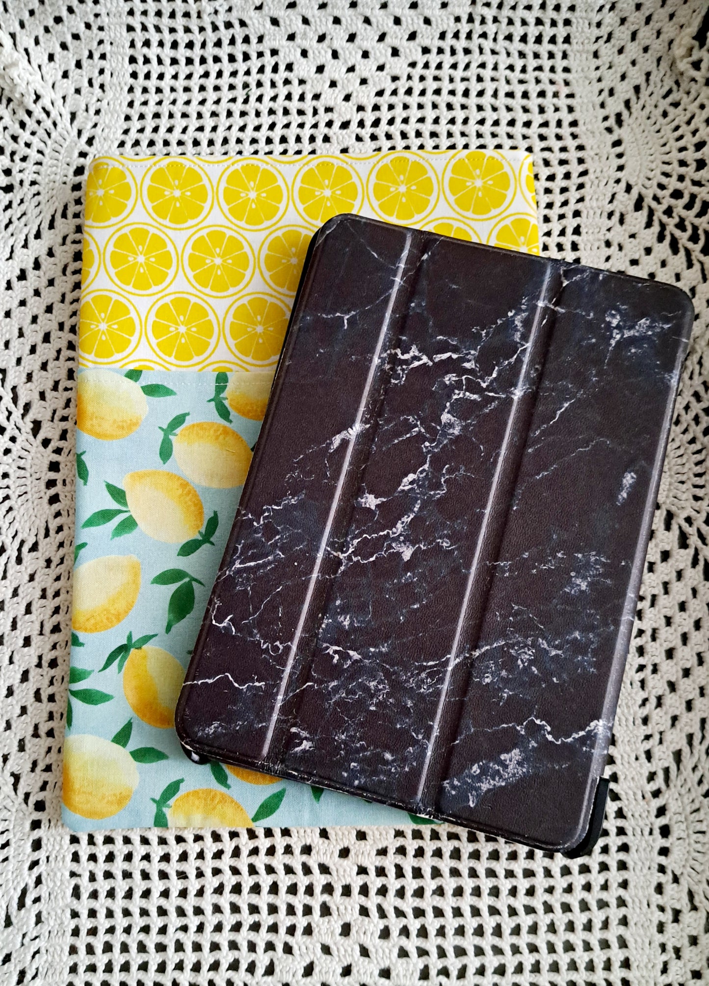 Kindle-Book-Tablet Sleeve Teal Lemons and Floral