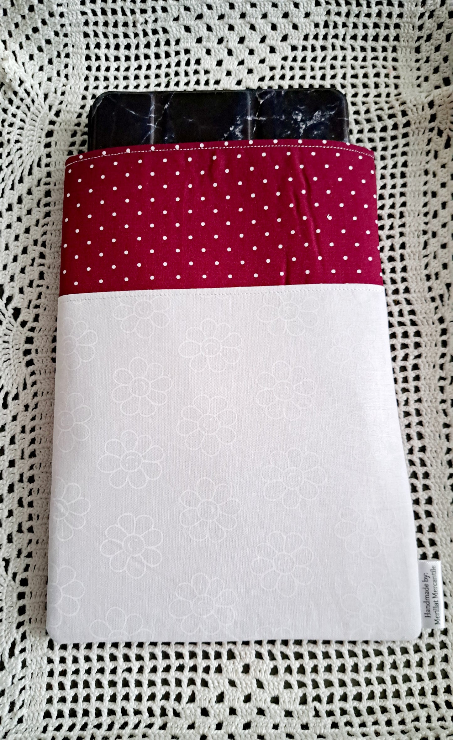 Kindle-Book-Tablet Sleeve Dots, Daisy & Roses