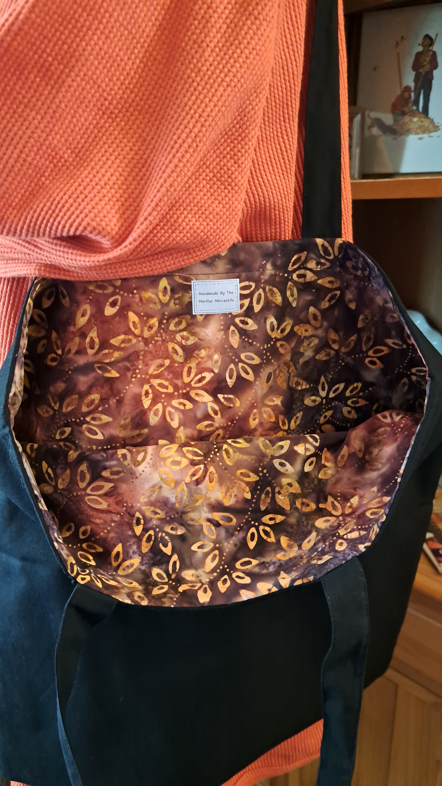 Autumn Multi Leaf lined Black Bag