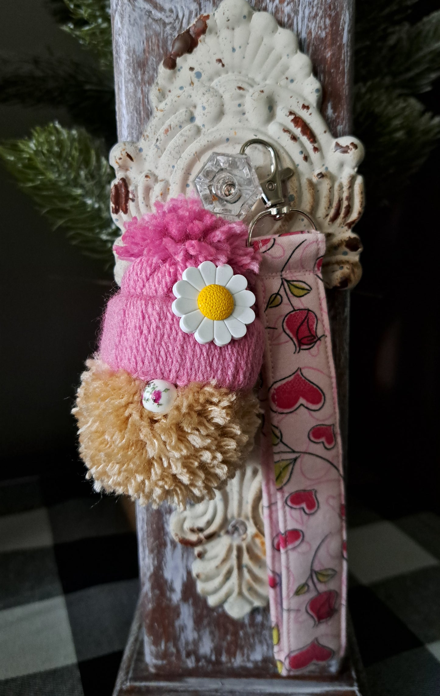 Yarn Gnome Key/Bag Charm with Daisy