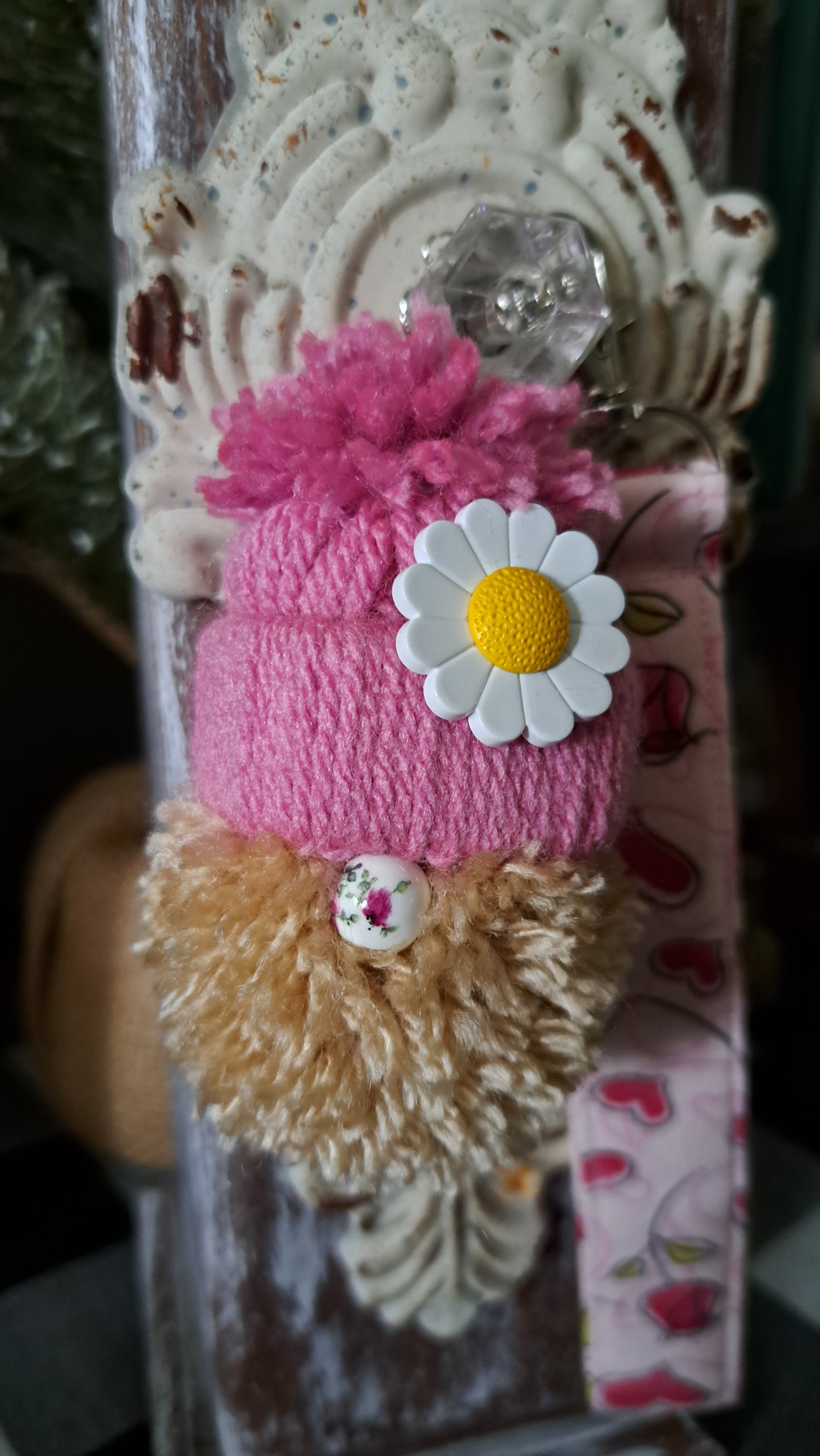 Yarn Gnome Key/Bag Charm with Daisy