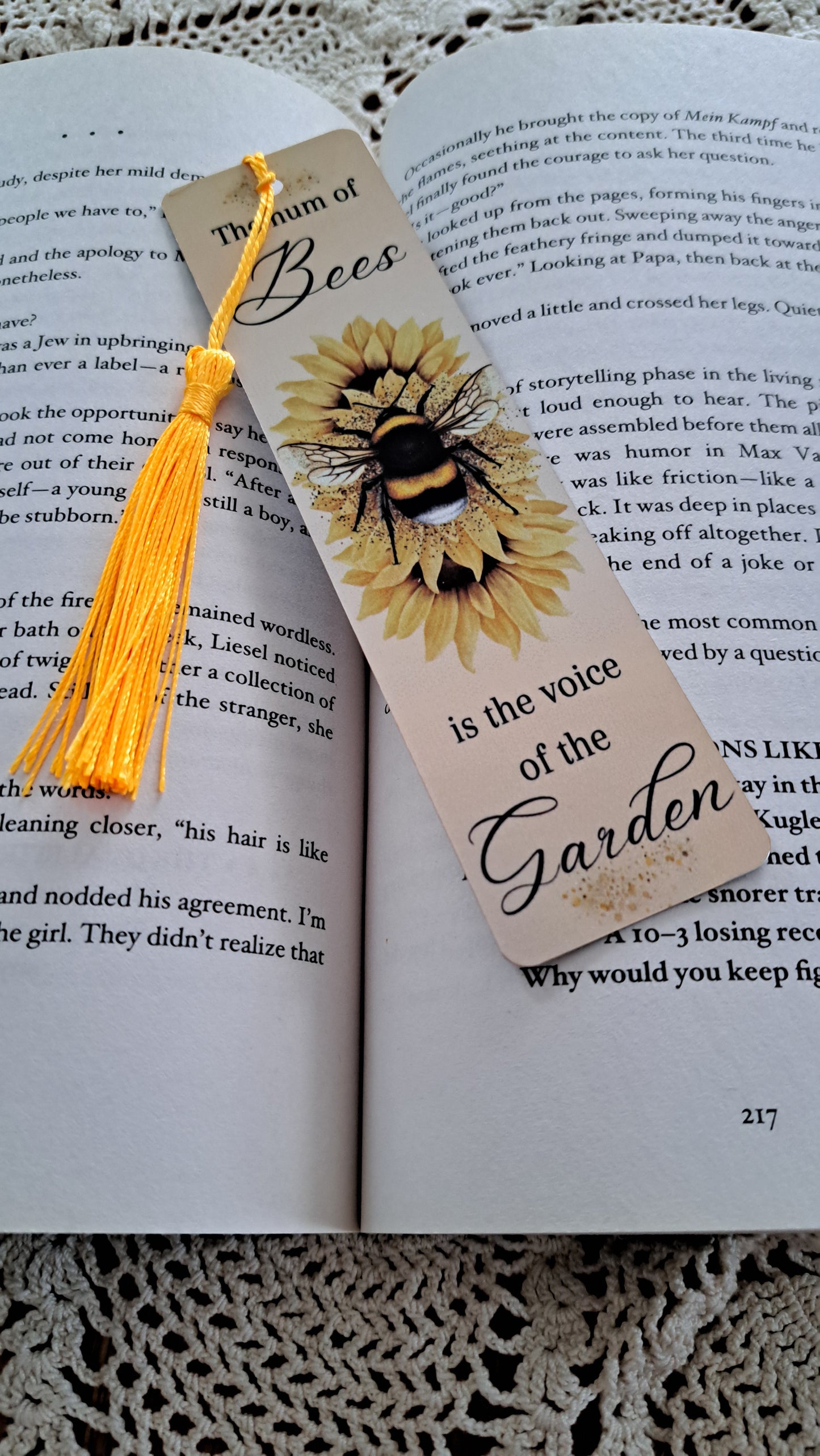 Metal The Hum Of Bees Is The Voice Of The Garden Bookmark