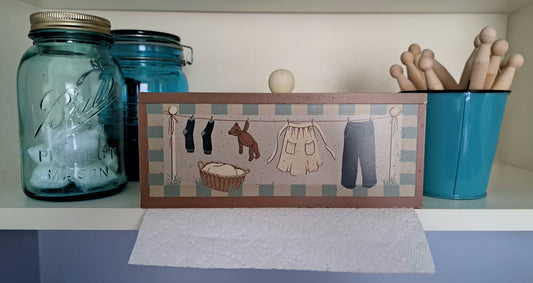 Wooden Clothes Line Dryer Sheet Box with Lid