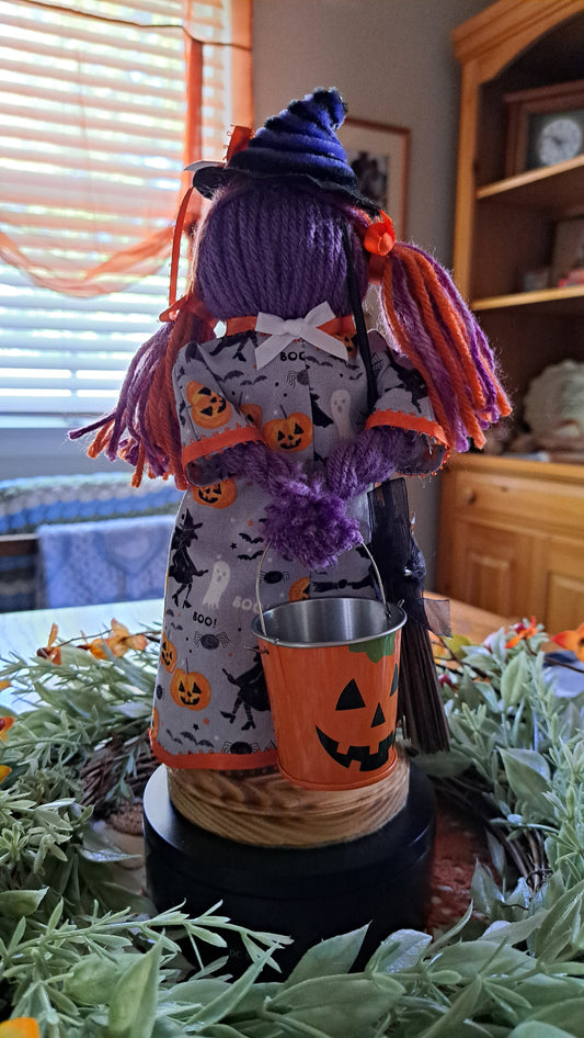 Ruby the Trickster Treater Figure