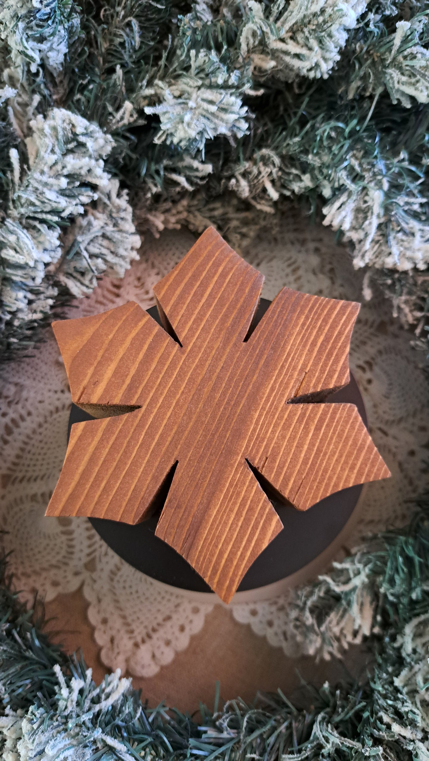 Rustic Chunky Pine Snowflake