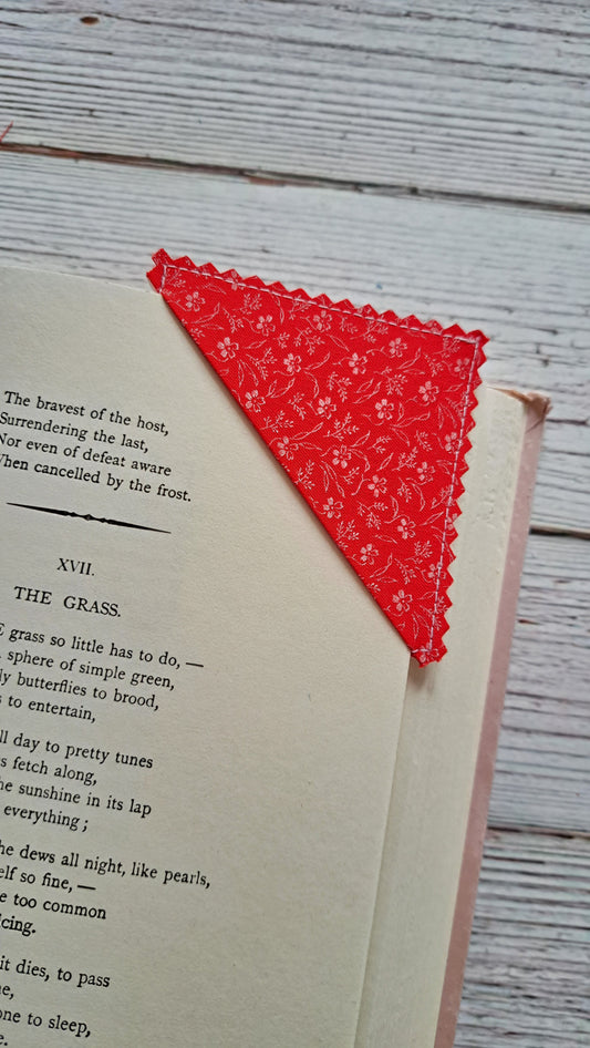 Red w/ White Floral with Red Heart on white Fabric Corner Bookmark