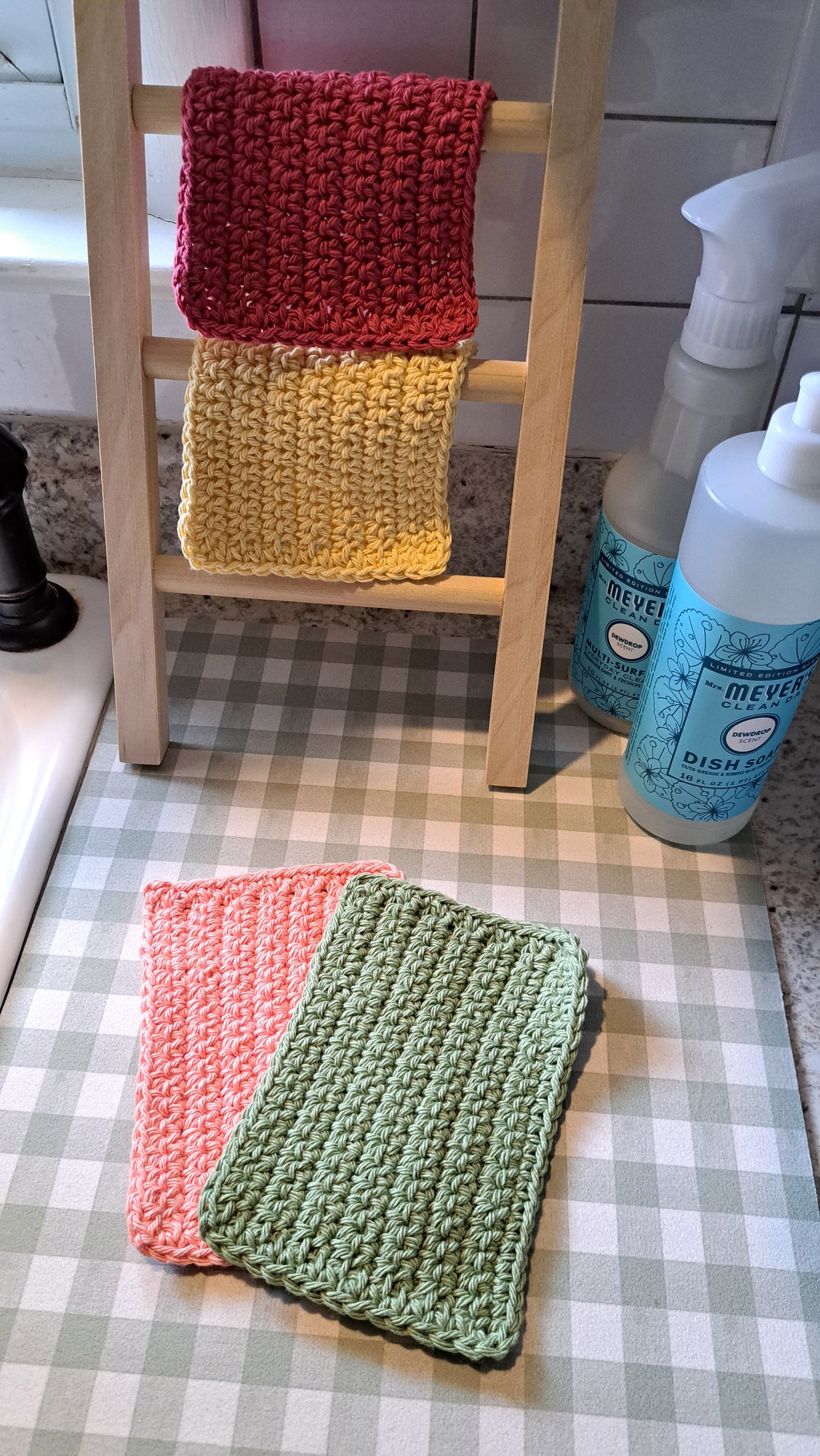 Crochet Dish Cloths (Country Garden)