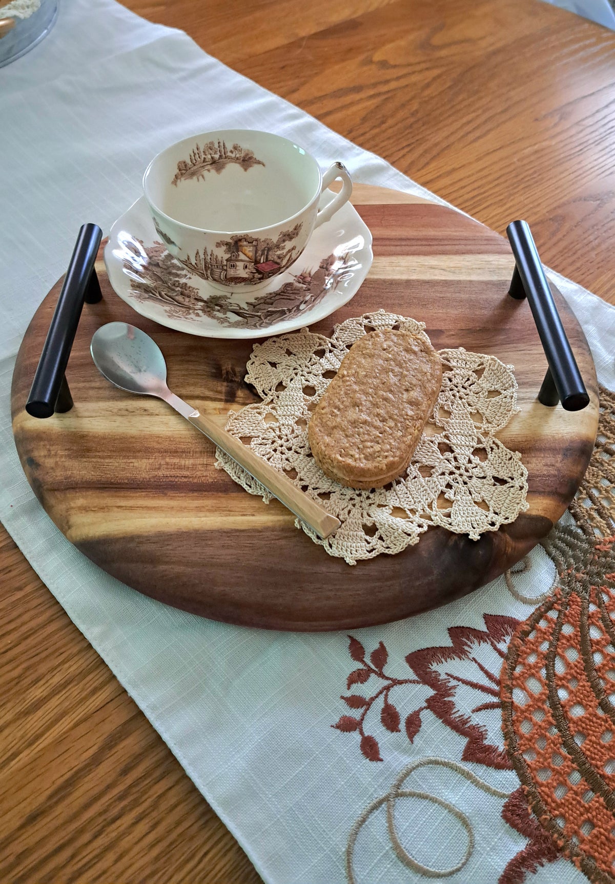 Acacia Wood Serving Tray (Round)
