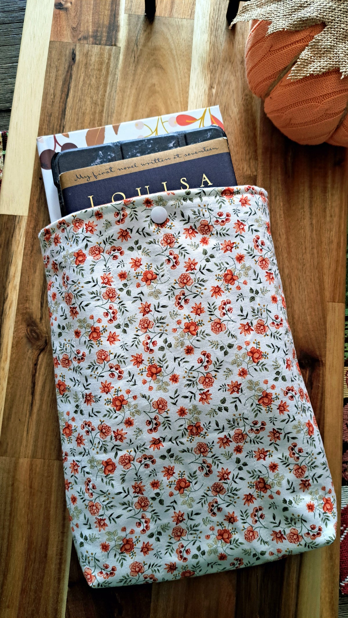 Kindle-Book-Tablet Pouch - Autumn Rose