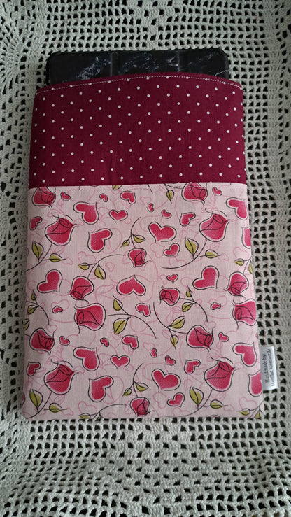 Kindle-Book-Tablet Sleeve Dots, Roses & Hearts
