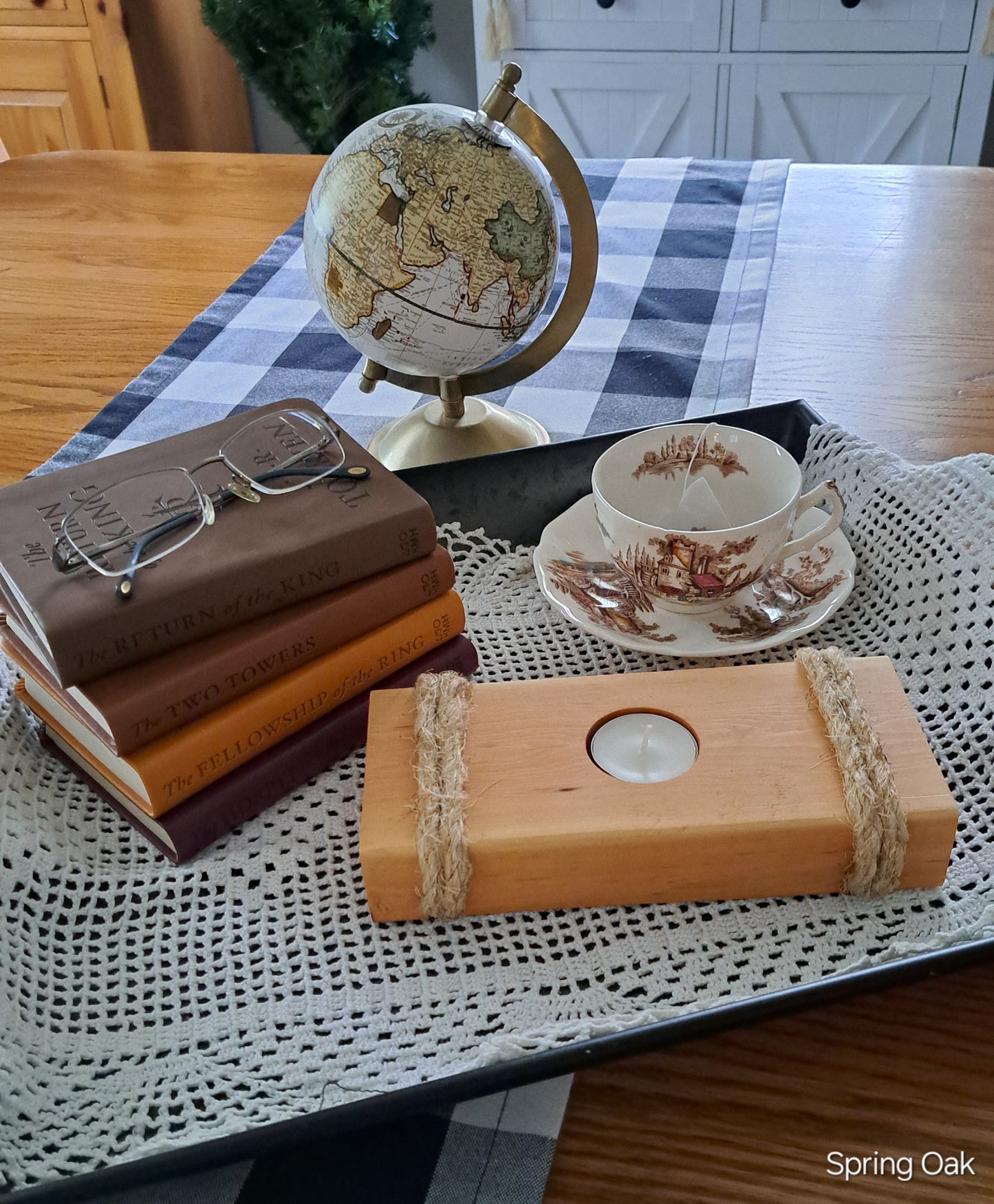 Single Tea Light Candle Holder Spring Oak