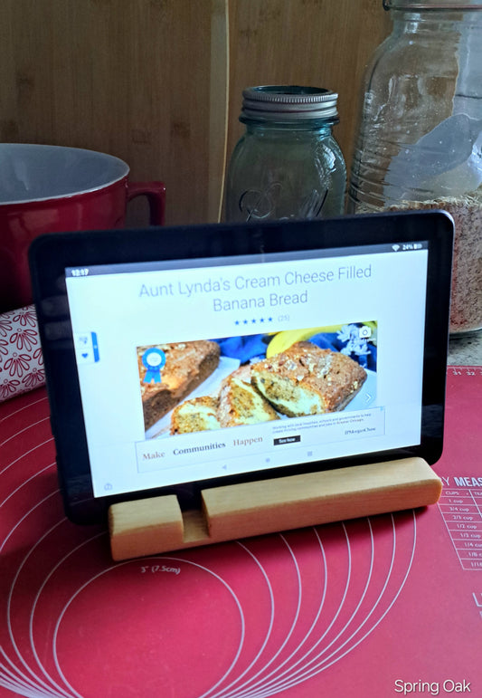 Wood Phone & Tablet Holder Spring Oak